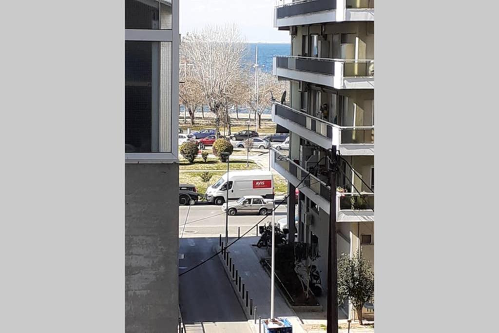 Thessaloniki Waterfront Apartment Экстерьер фото